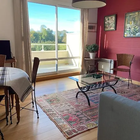Petit Ailly Magnifique Acces A Pied Apartment